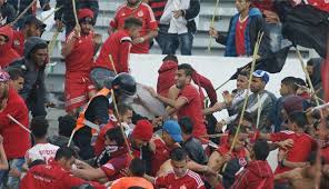 توقيف 43 شخصا متورطا في أفعال اجرامية و أعمال الشغب أثناء مباراة الديربي بين الرجاء و الوداد البيضاويين