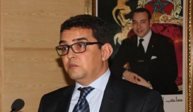 آباء وأمهات وأولياء مدرسة ابن باديس بالجديدة يبسطون مشاكلهم على طاولة عامل الجديدة