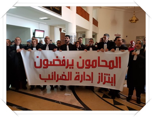 المحامون الشباب ينتفضون ببهو قصر العدالة بالجديدة ضد مصلحة الضرائب