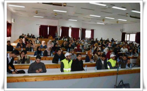 في إطار برنامج « ACT4COMMUNITY » :استفاد طلبة كلية العلوم بالجديدة من تكوين نظري وتطبيقي في ميدان الاسعافات الاولية والسلامة ∙ يومه السبت 23/02/2019