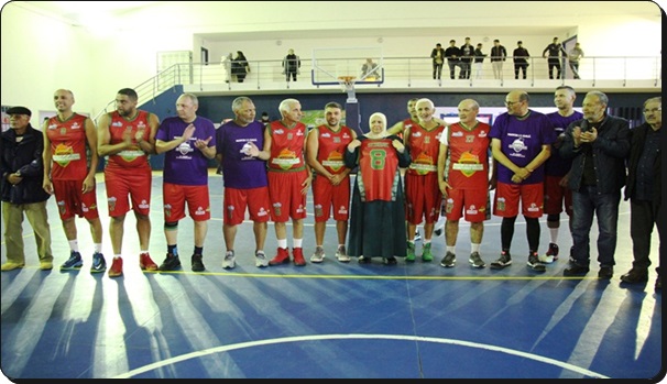 بلاغ صحفي     الدورة الرابعة للدوري الدولي 3×3 (4éme OPEN international de BASKET 3X3)  مباراة استعراضية في كرة السلة وتكريمات في أمسية رياضية بالجديدة