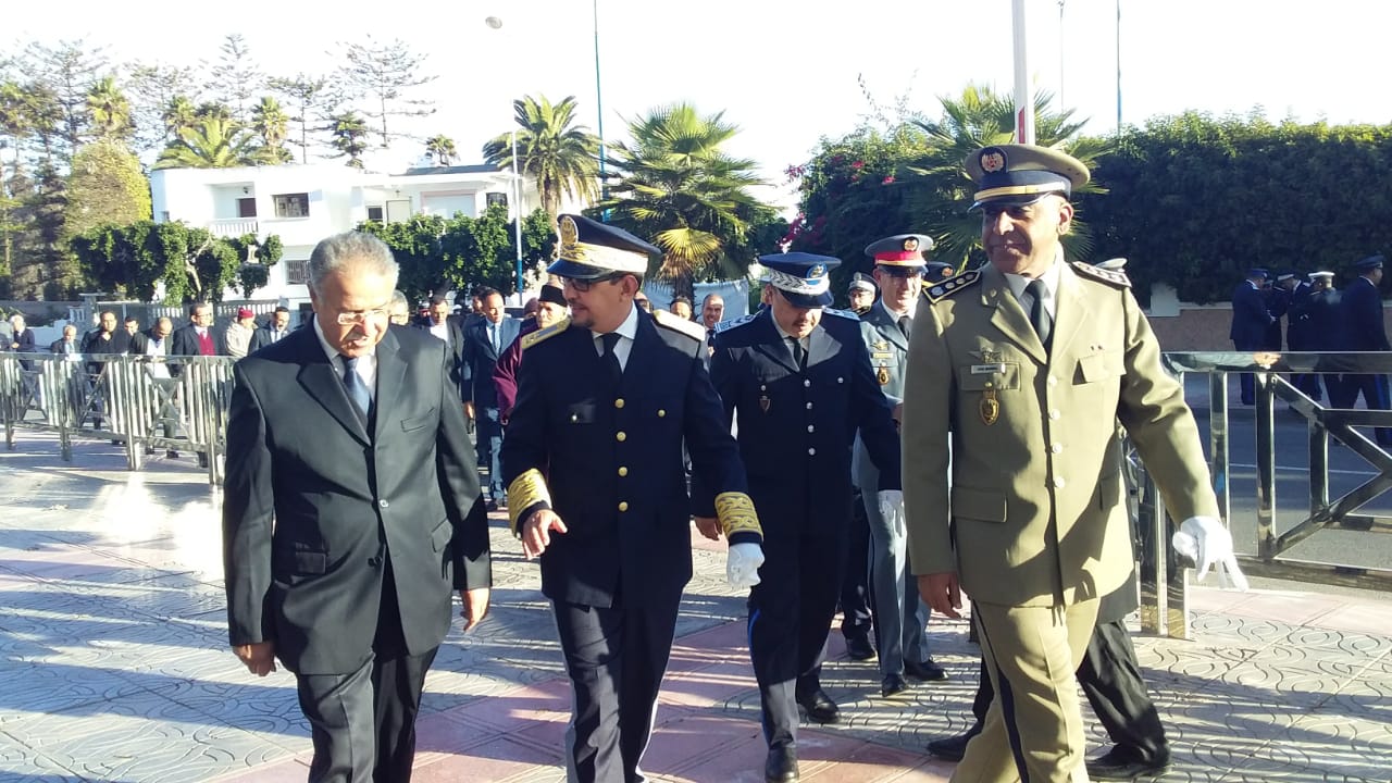 عامل الجديدة يترأس مراسيم تحية العلم بساحة العمالة تخليدا لذكرى عيد الاستقلال