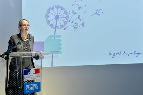Théâtre : la pièce l’armoire en tournée au Maroc