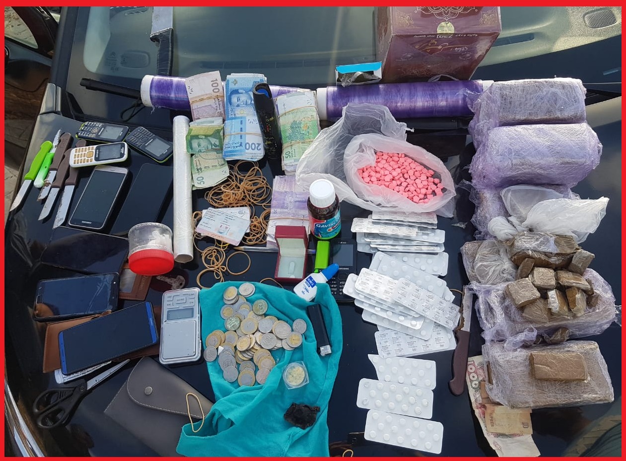 عناصر تتاجر في جميع انواع الممنوعات تسقط متلبسة بالحيازة في يد امن الجديدة