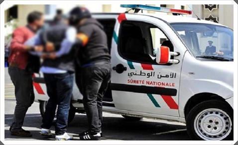 توقيف طالب متلبسا بترويج أجهزة إلكترونية تستعمل لغرض الغش في الامتحانات المدرسية