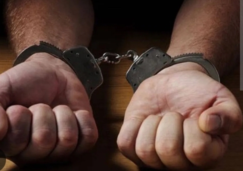 مبحوث عنه بين يدي شرطة مكافحة العصابات الاجرامية