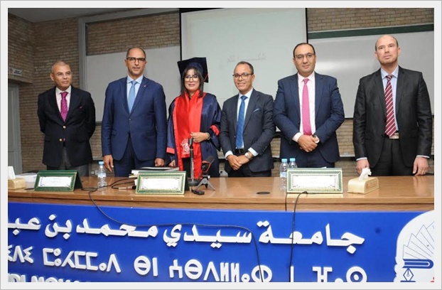 الأستاذة و الطالبة الباحثة “مريم جمال الادريسي” تناقش رسالة الدكتوراه بكلية الحقوق فاس