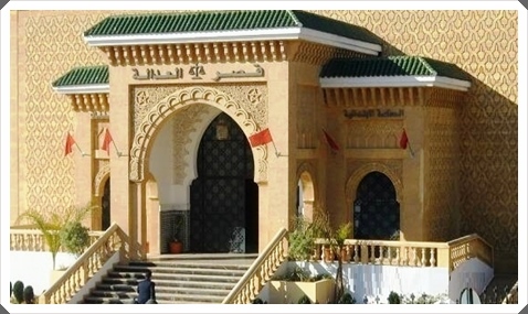 سابقة بمدينة الجديدة , مشتكى به الى النيابة العامة يحتقر تعليمات السيد الوكيل و لا ينضبط لاستدعاء الضابطة القضائية